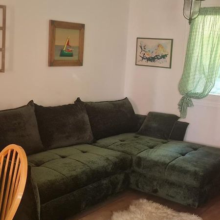 Charismatic Garden Cottage With Sea View Lokva Rogoznica Bagian luar foto