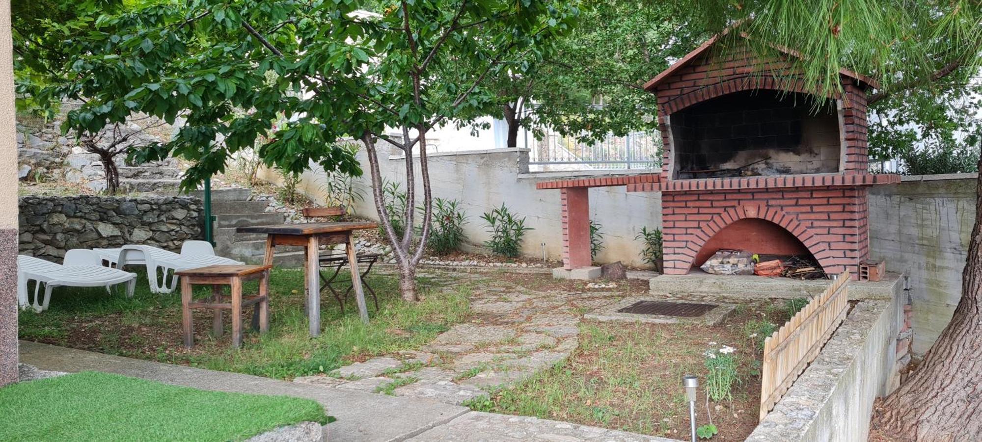 Charismatic Garden Cottage With Sea View Lokva Rogoznica Bagian luar foto