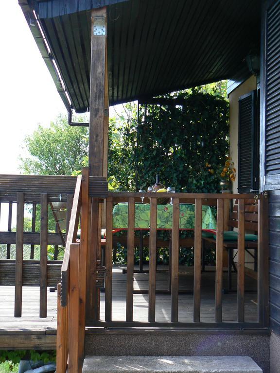 Charismatic Garden Cottage With Sea View Lokva Rogoznica Bagian luar foto