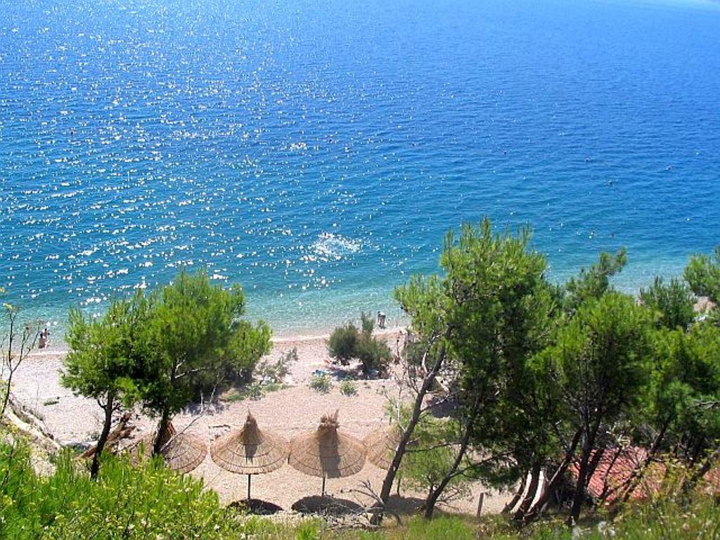 Charismatic Garden Cottage With Sea View Lokva Rogoznica Bagian luar foto